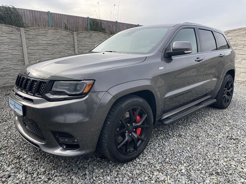 Jeep Grand Cherokee 6.4i 480PS HEMI SRT CZ 78000KM - fotka 7 z 187