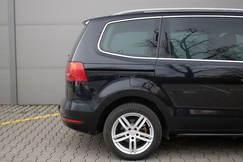Volkswagen Sharan - fotka 6 z 39