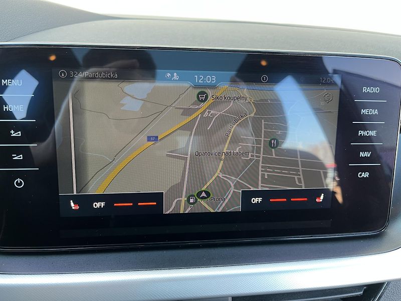 Škoda Kamiq (2022) 1.5TSI 110KW ACTIVE LED TAŽNÉ - fotka 30 z 47