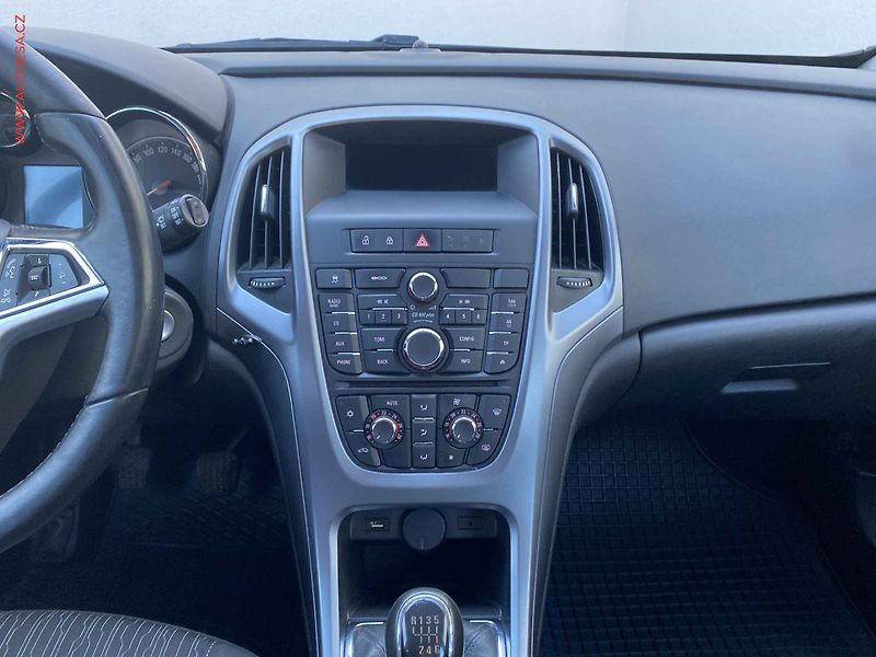 Opel Astra (2016) 1.6CDTi, ČR, servis.kniha - fotka 12 z 17