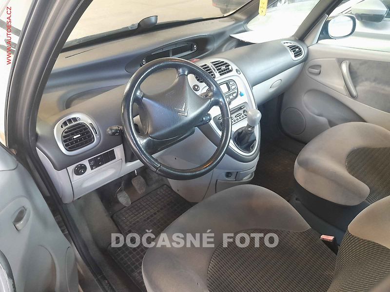 Citroën Xsara Picasso (2008) 1.6i, ČR, AAC - fotka 3 z 3