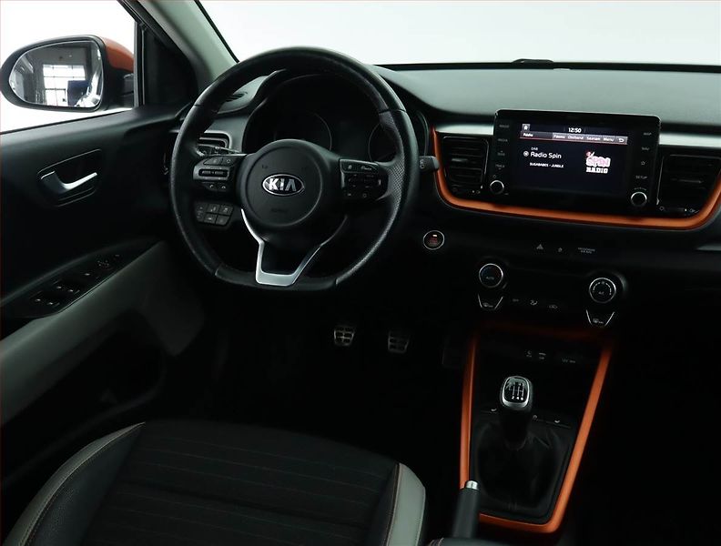 Kia Stonic (2018) 1.0 T-GDI, Serv.kniha, Kůže - fotka 7 z 19