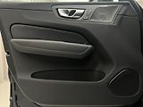 Volvo XC60 B5 AWD DARK PLUS AUT - náhled 7