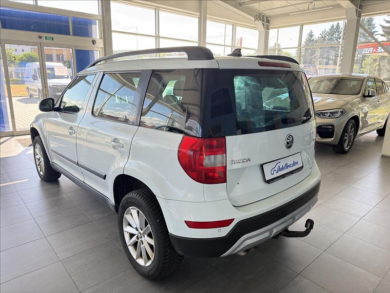 Škoda Yeti 2,0   TDI 81kW,4x4,SERVISKA,TA - fotka 4 z 29