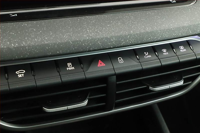 Škoda Octavia (2024) Top Selection 2.0 TDI - fotka 13 z 17