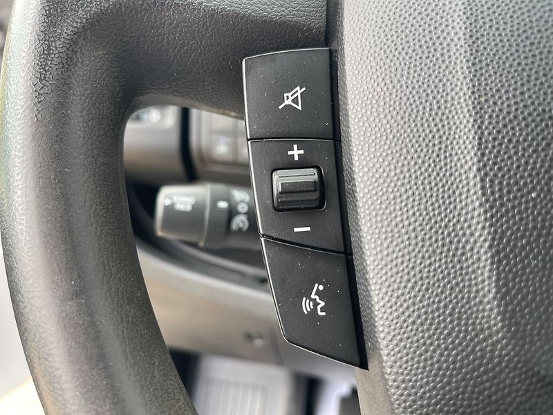Citroën Jumper 2.2bHDi 103kW*CZ*7.MÍST*CarPla - fotka 27 z 42