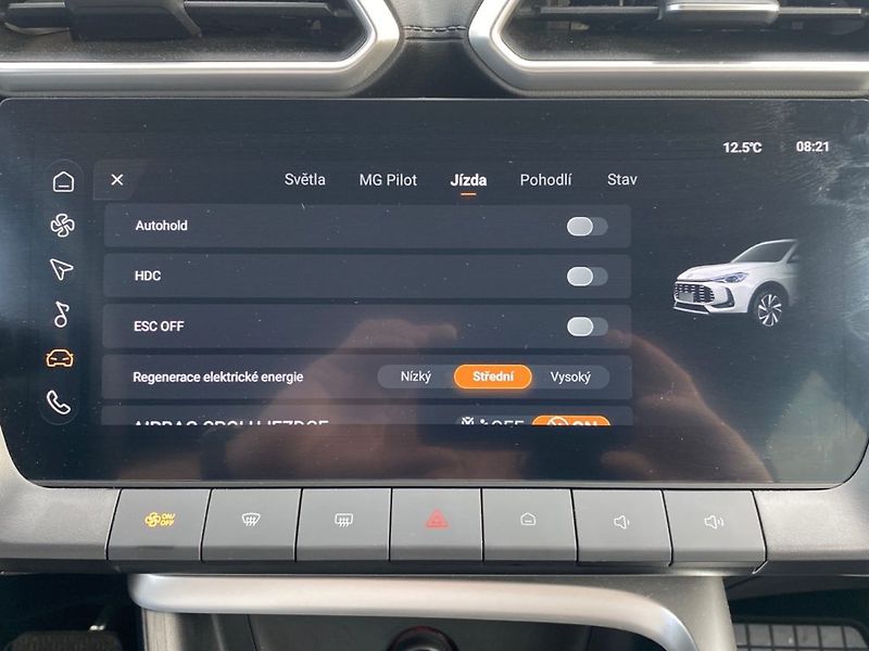 MG ZS (2025) 1,5 Hybrid+ Exclusive - fotka 21 z 32