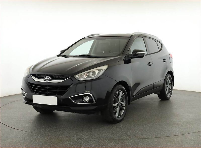 Hyundai ix35 (2014) 1.6 GDI, Serv.kniha, Tempomat - fotka 2 z 18
