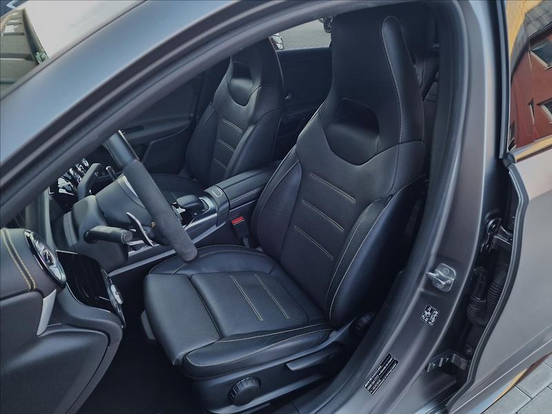 Mercedes-Benz Třídy A A45 S AMG 4Matic+,ČR,1.Maj. - fotka 39 z 50
