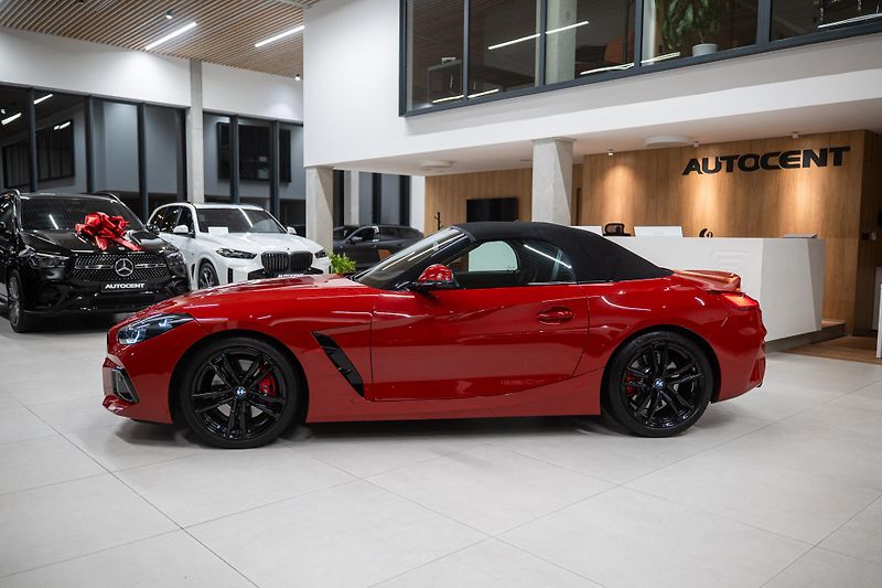 BMW Z4 (2024) ///M40i 250KW 1MAJ CZ TOP STAV - fotka 24 z 54