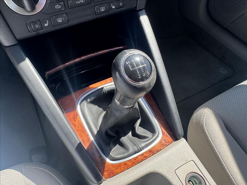 Audi A3 2,0 i Manuál - fotka 16 z 17