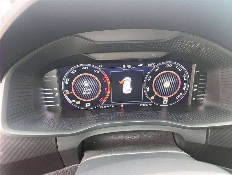 Škoda Kodiaq 2,0 TDi DSG 4x4 Kamera Tažné - fotka 32 z 38