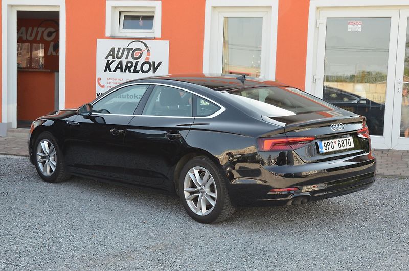 Audi A5 (2019) 2.0 TDi 140kW AT / Bi-XENON - fotka 4 z 36