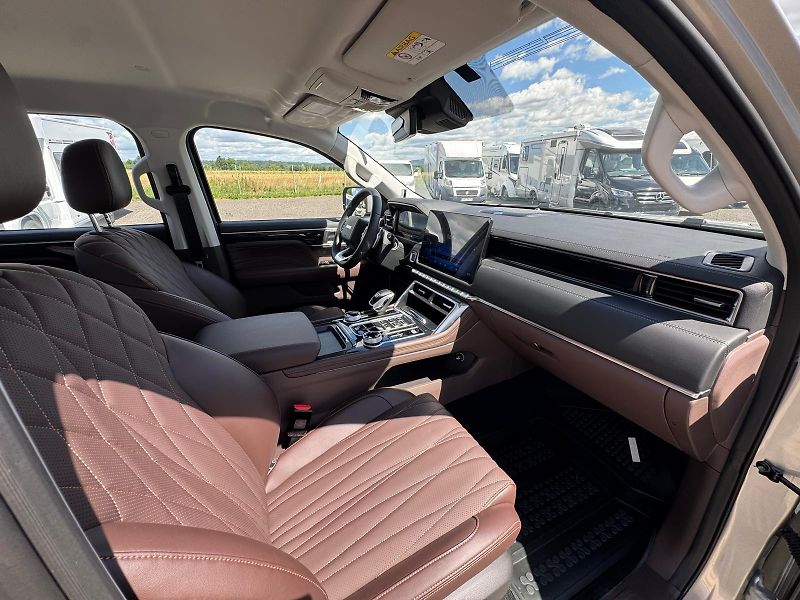 Foton Tunland V7 (2026) Luxury 4x4 48V MHEV - fotka 28 z 39