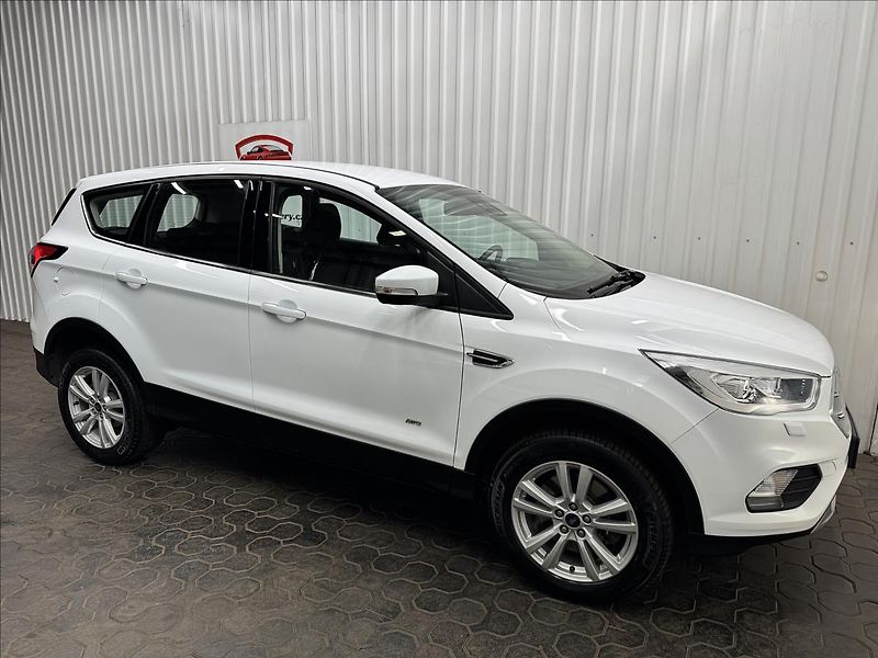 Ford Kuga 1.5EB 129kW AWD 2XALU 68KM! - fotka 11 z 42