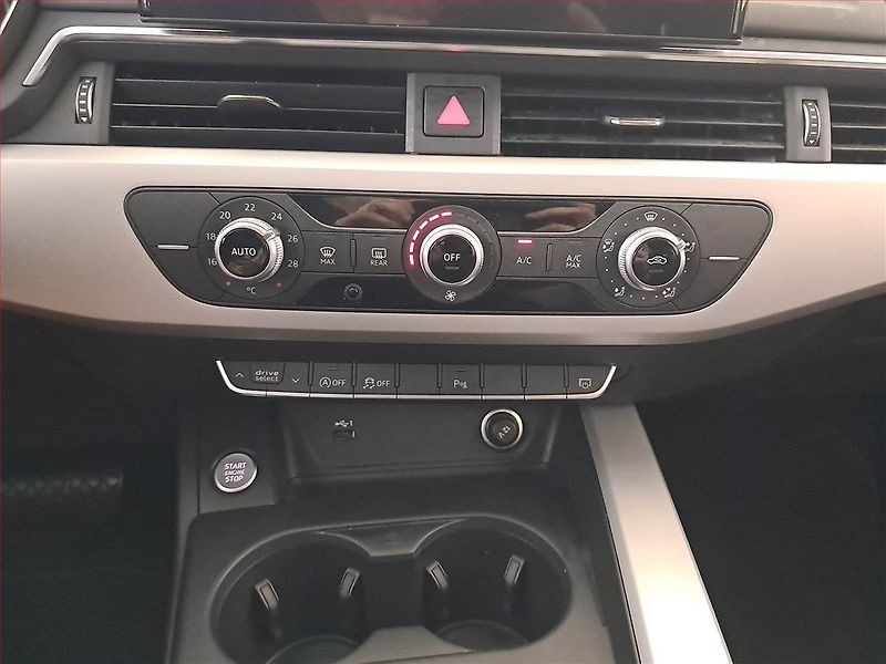 Audi A4 (2020) 2.0 TDI, Automat, Navi - fotka 24 z 24