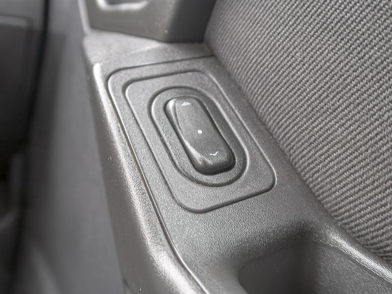 Opel Meriva (2009) 1.6i 16V 77KW – 5/2028 - fotka 27 z 37