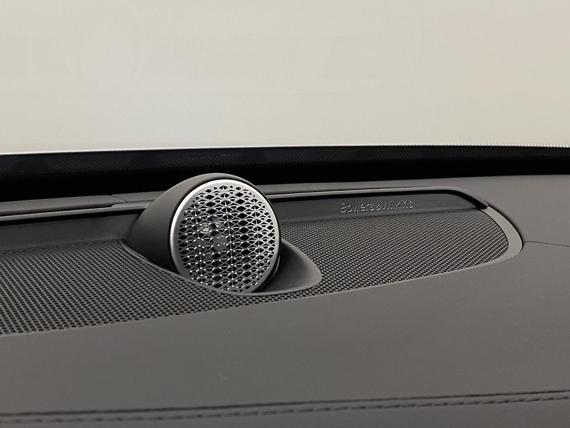Volvo XC90 (2025) T8 AWD Plug-in BRIGHT PLUS 7m - fotka 32 z 76