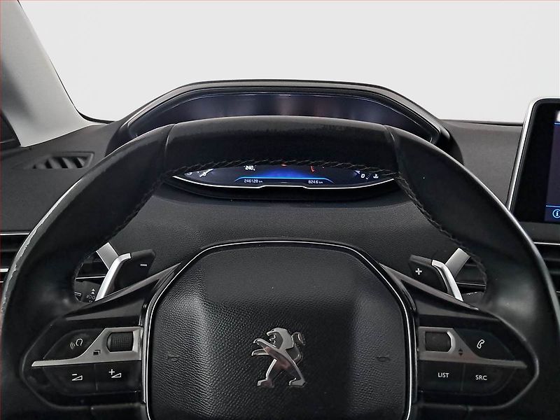 Peugeot 5008 (2018) 1.6 BlueHDi, Automat, 7 míst - fotka 17 z 20