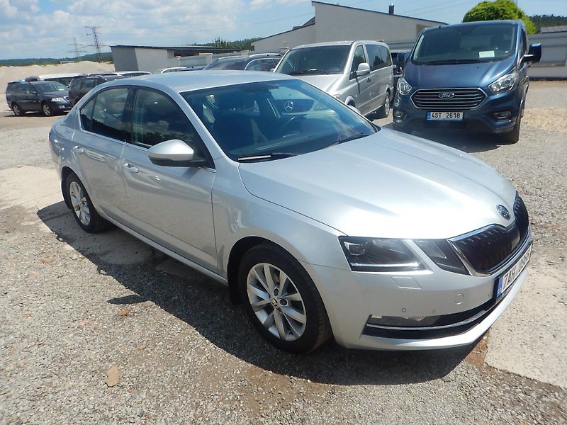 Škoda Octavia 1.6 TDI 85 KW DSG - fotka 4 z 15