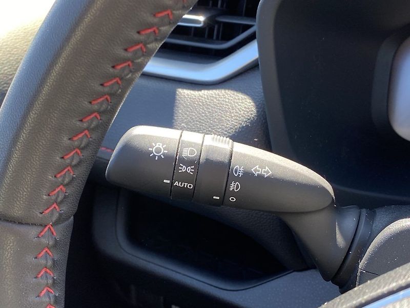 Toyota RAV4 2.5Plug-in, ČR, Selection, 4x4 - fotka 18 z 36