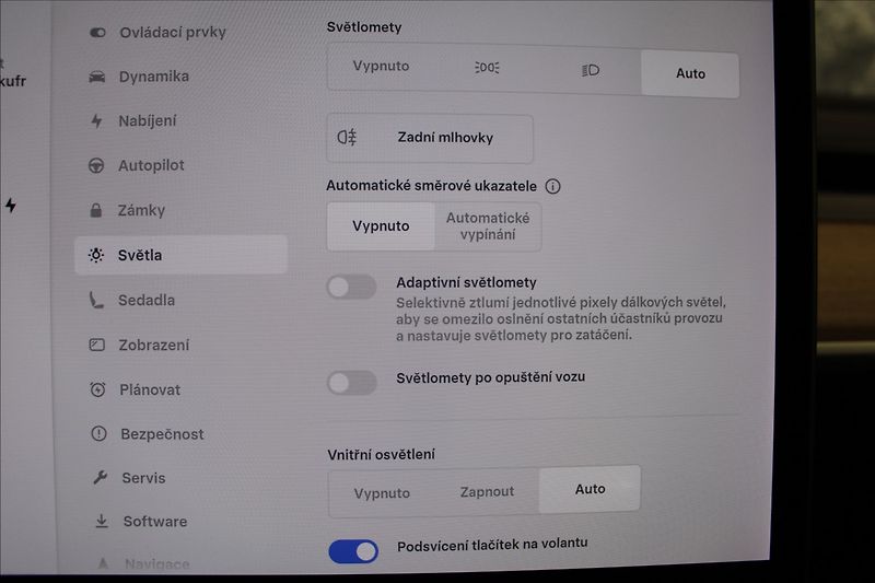 Tesla Model 3 0,0 Standard plus zánovní - fotka 21 z 26