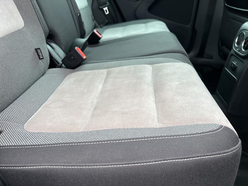 Volkswagen Tiguan 2.0TDi 103kw 4x4 ČR 1.MAJ DPH - fotka 29 z 40