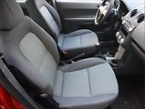 Mitsubishi Colt (2008) 1.1, nová STK, rezervace - náhled 9