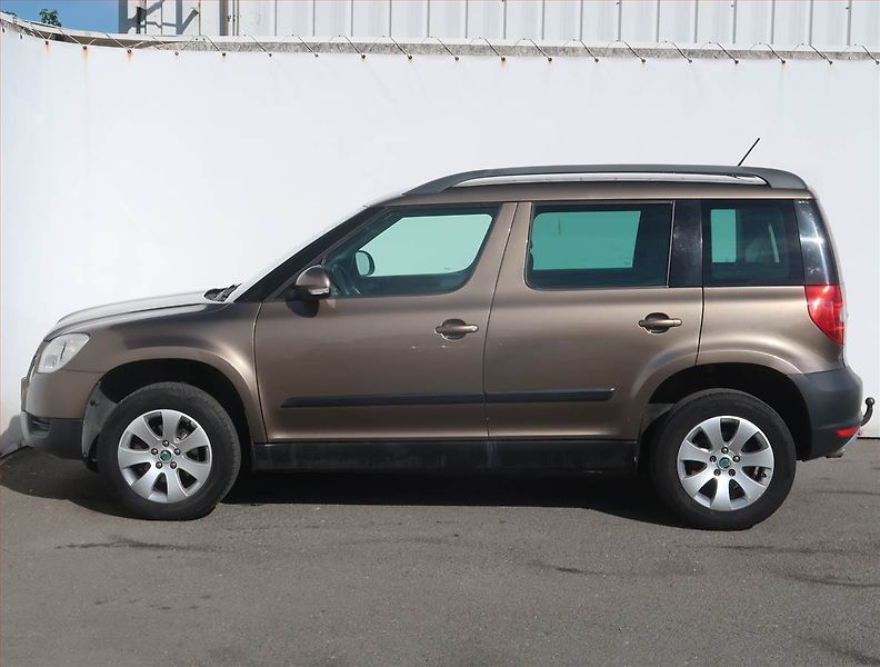 Škoda Yeti (2011) 2.0 TDI, 4X4, Serv.kniha - fotka 3 z 20