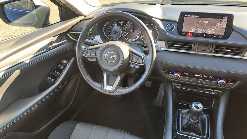Mazda 6 2.2 Skyactiv-D 150 - fotka 16 z 28