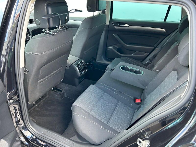 Volkswagen Passat (2021) Business 2.0 TDI 110 kW DSG Va - fotka 27 z 29