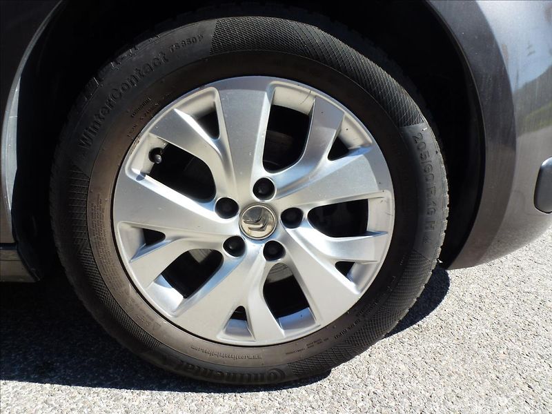 Citroën C4 Picasso 1,2 PureTech 130 6MAN Turbo  S - fotka 45 z 46