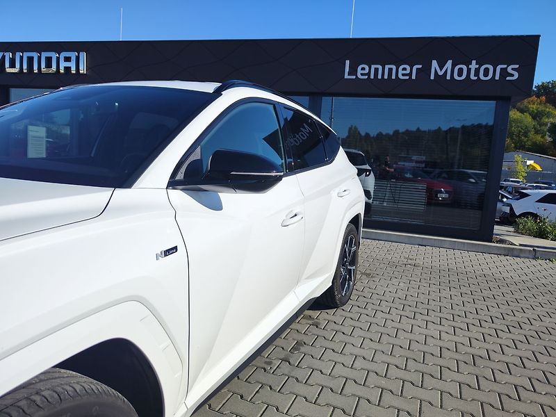 Hyundai Tucson 1.6 T-GDI/212kW N-Line PHEV AT - fotka 11 z 33