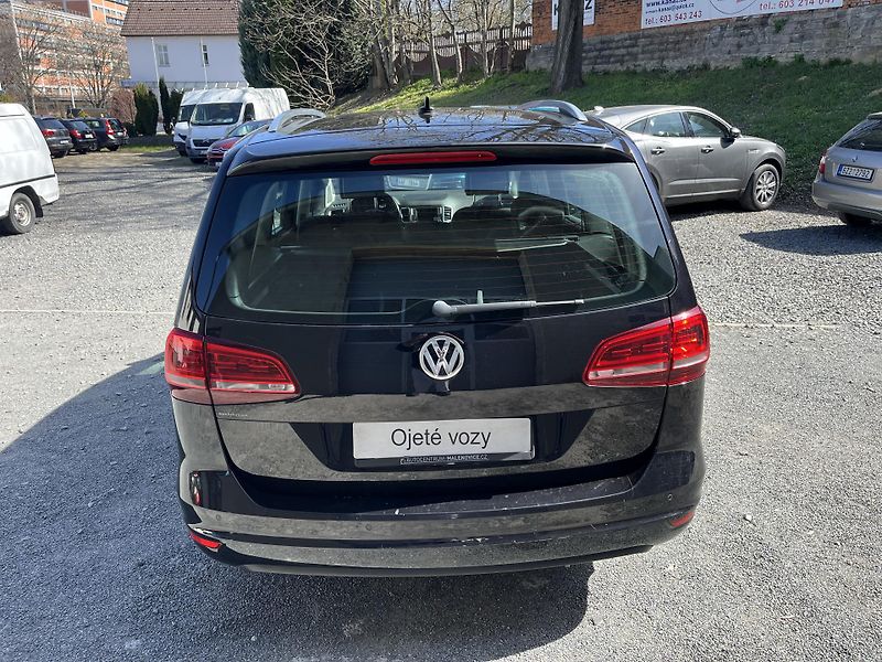 Volkswagen Sharan (2016) 2,0TDi 110Kw 4x4,TAŽNÉ,AKCE  - fotka 6 z 17
