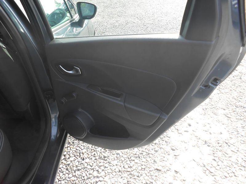 Renault Clio 0.9TCe,NAVI,CHROM,TOP! - fotka 19 z 35