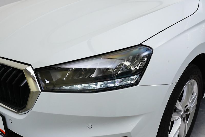 Škoda Fabia - fotka 9 z 25