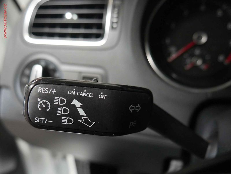 Volkswagen Polo (2016) 1.2i, 1.maj,ČR, AC, výhřev - fotka 19 z 20