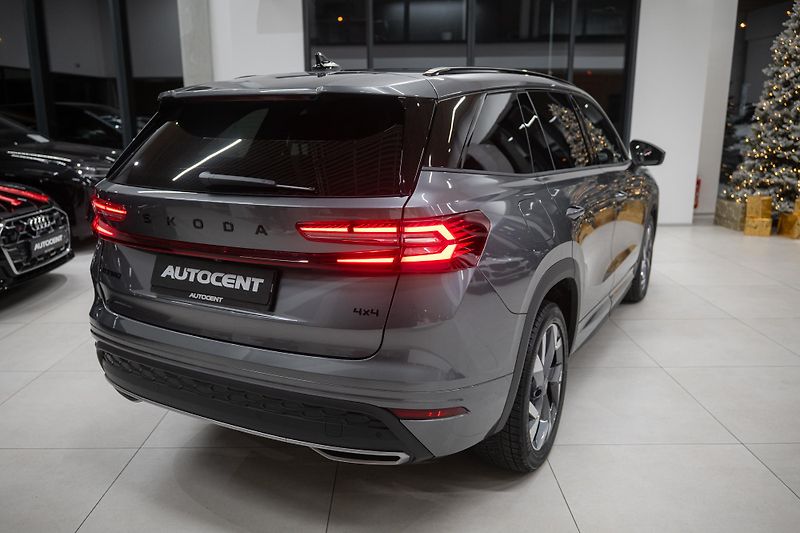Škoda Kodiaq (2025) SPORTLINE 142 KW 4X4 1CZ - fotka 11 z 53