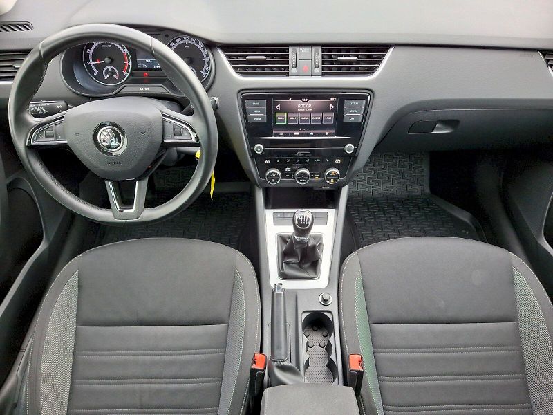 Škoda Octavia (2019) Ambition Plus 1,5TSi 110kW - fotka 5 z 33