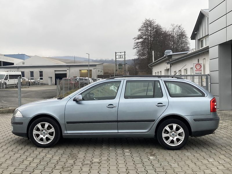 Škoda Octavia (2006) Combi 1,9 TDI, tažné, serviska - fotka 2 z 21