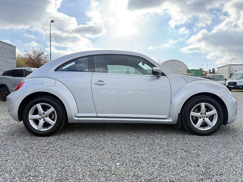Volkswagen Beetle 1.2TSi 77kW ČR - fotka 4 z 19