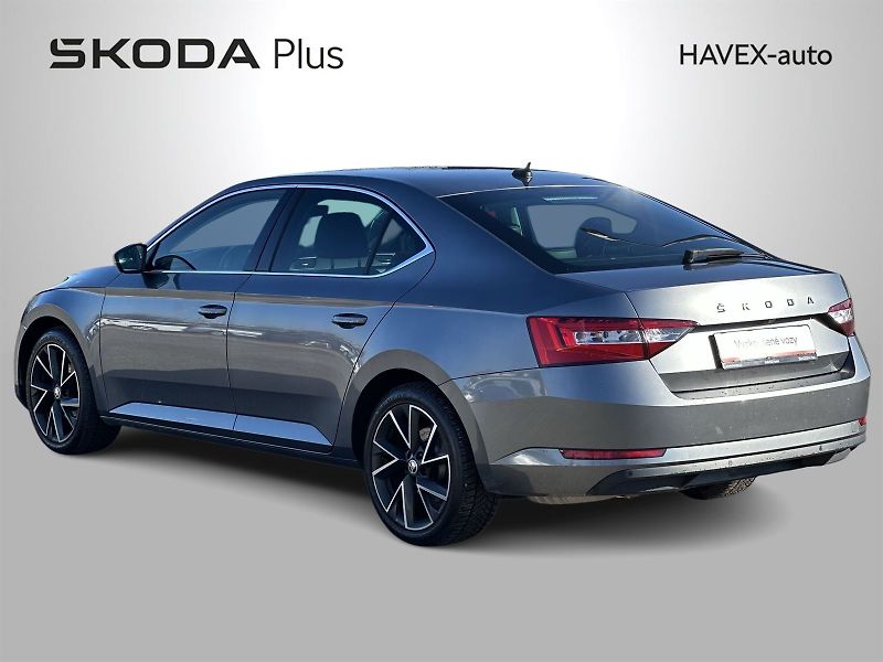 Škoda Superb (2022) 1.5 TSI DSG Style + - fotka 35 z 36