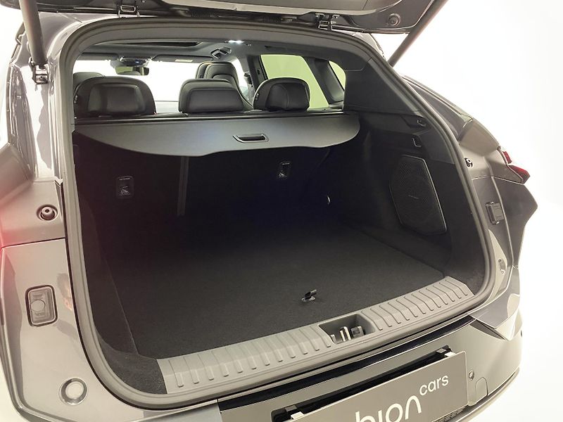 Lynk & Co 08 (2026) MORE PHEV - fotka 5 z 104