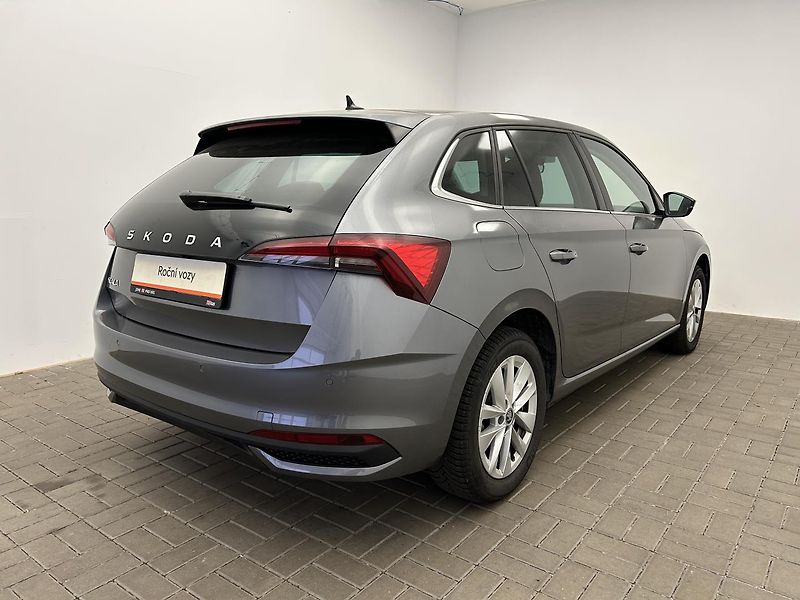 Škoda Scala 1.0 TSI Top selection - fotka 2 z 27