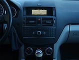 Mercedes-Benz Třídy C (2008) C 200 CDI, po STK, pěkný stav - náhled 12