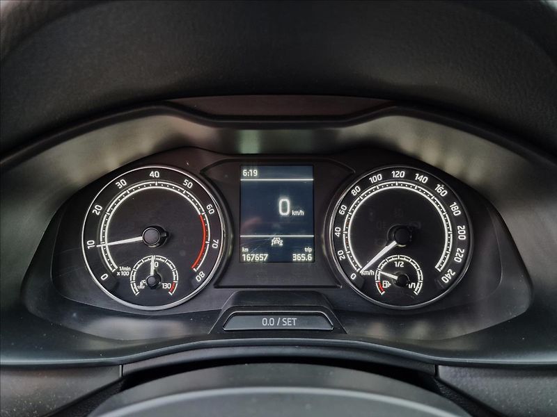 Škoda Scala 1.0 TSI 70kW Style, ČR,1.Maj. - fotka 22 z 50