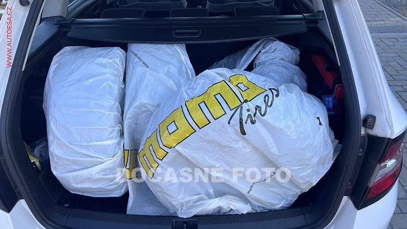 Škoda Fabia (2019) 1.0TSI, AC, tažné - fotka 4 z 4