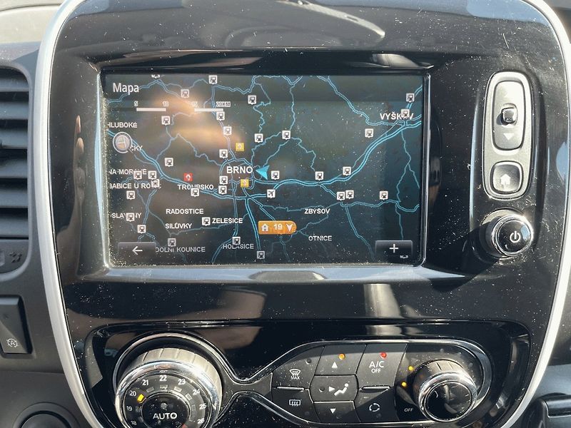 Renault Trafic (2018) 1.6 dCi,SpaceClass,7Míst,107kW - fotka 20 z 47