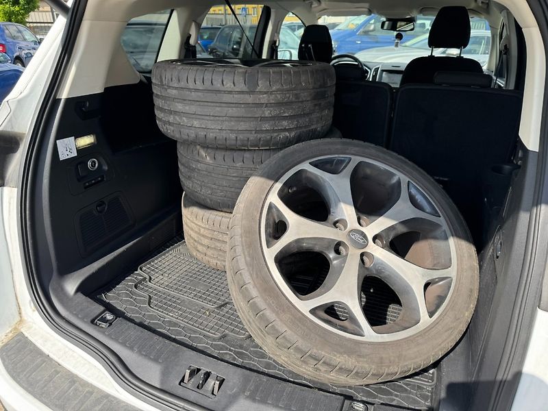 Ford S-MAX (2019) 4X4 2,0 TDCI 140KW TAŽNÉ DPH - fotka 36 z 41