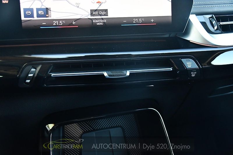 BMW iX1 xDrive30 X-LINE H/K HUD TAŽNÉ - fotka 33 z 54